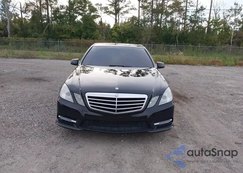 2013 Mercedes-Benz E 350 из США, поврежденный, VIN WDDHF5KBXDA718612